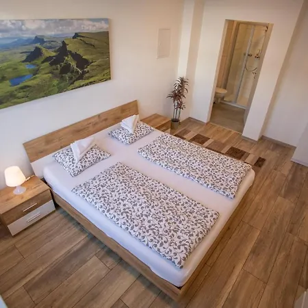 Apartment + 1 Free Parking Spot